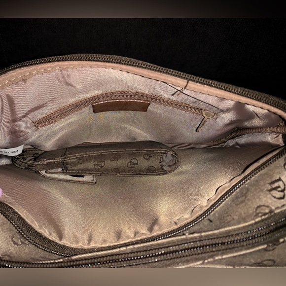 D&D Handbag - Picture 4 of 4